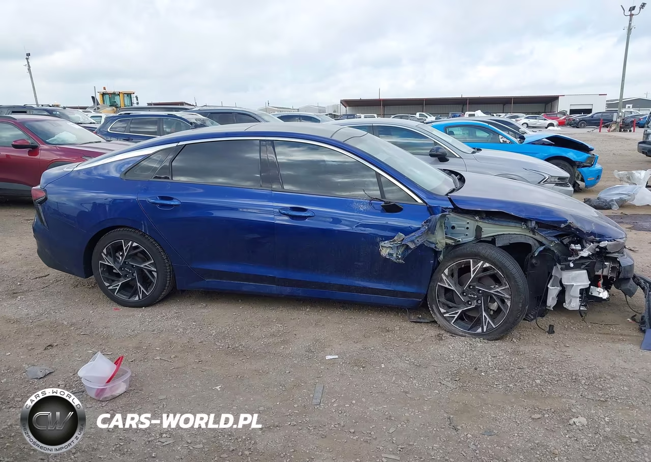 2025 Kia K5 Gt-Line VIN:KNAG64J77S5277652 - 13