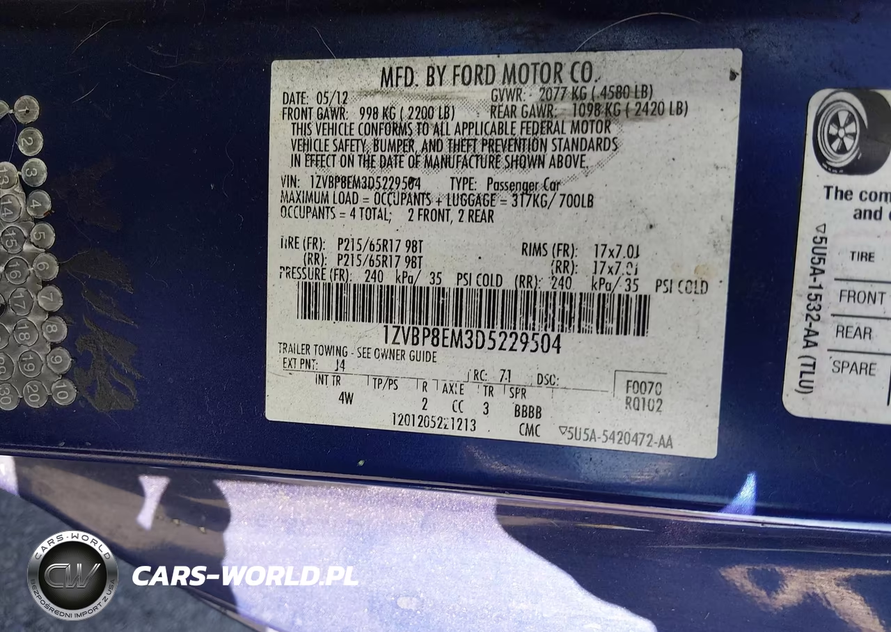 2013 Ford Mustang V6 Premium VIN:1ZVBP8EM3D5229504 - 9