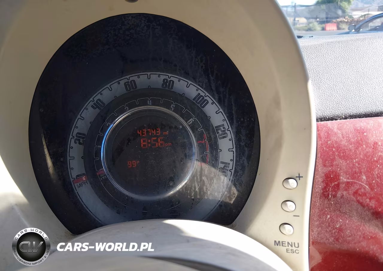 2012 Fiat 500 Lounge VIN:3C3CFFCR9CT117774 - 7