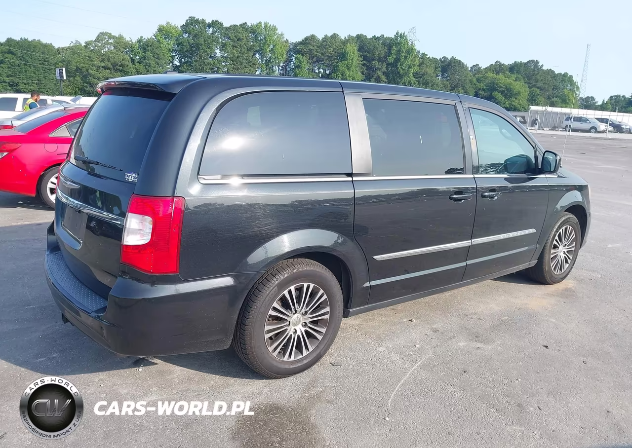 2014 Chrysler Town & Country S VIN:2C4RC1HG7ER274993 - 4