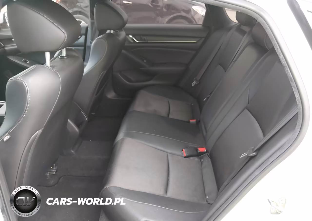 2019 Honda Accord Sport VIN:1HGCV1F35KA046962 - 18