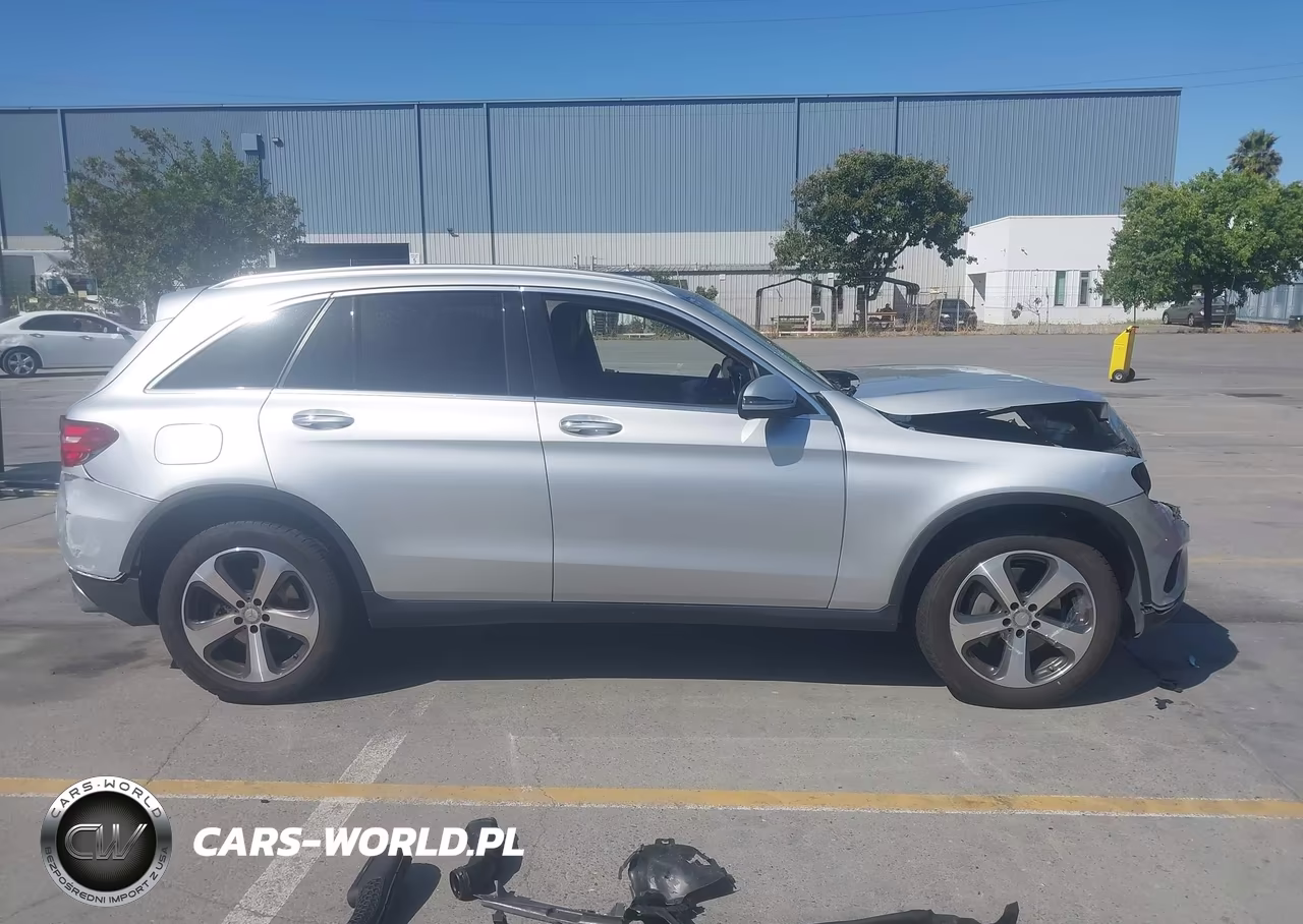 2016 Mercedes-Benz Glc 300 VIN:WDC0G4JB8GF048575 - 16