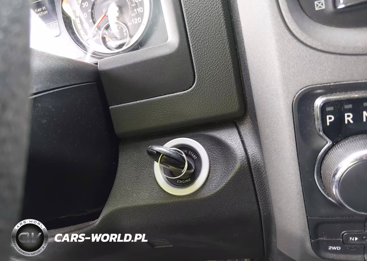 2016 Ram 1500 Tradesman VIN:1C6RR7KM0GS206222 - 11