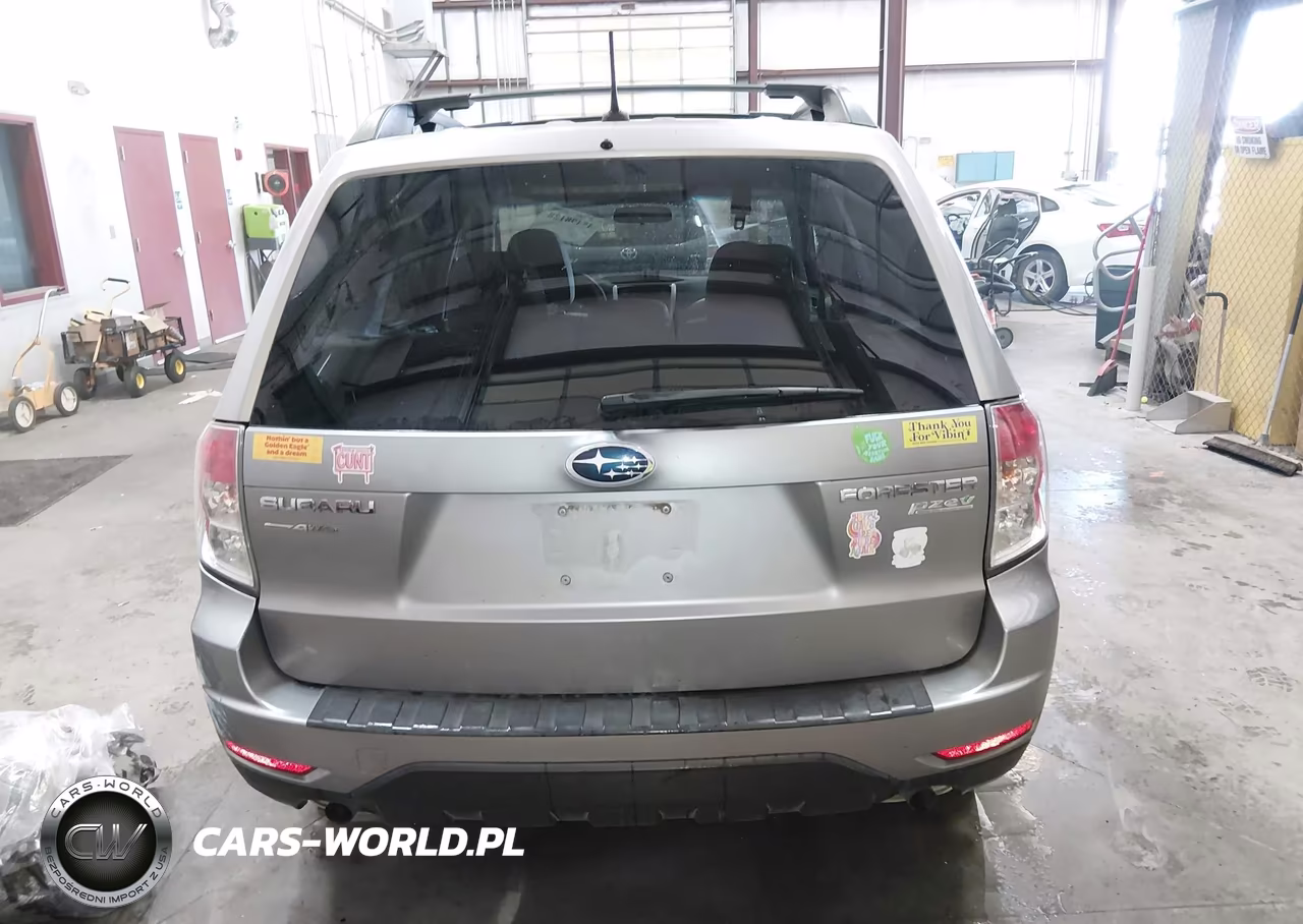 2011 Subaru Forester 2.5X Premium VIN:JF2SHADC9BH781490 - 16