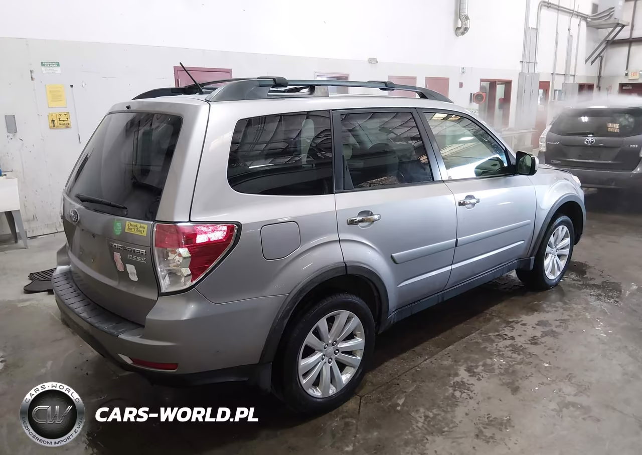 2011 Subaru Forester 2.5X Premium VIN:JF2SHADC9BH781490 - 4