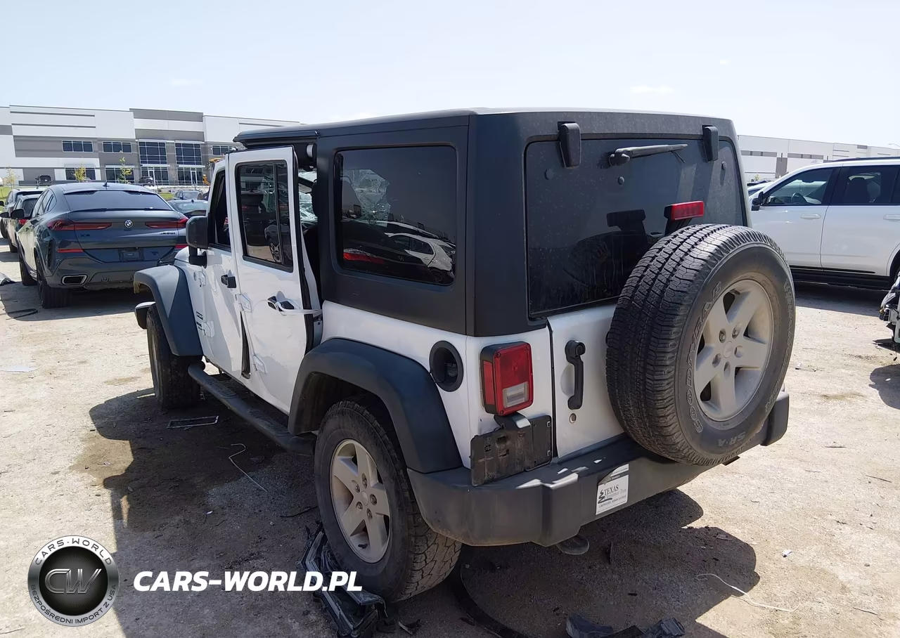 2016 Jeep Wrangler Unlimited Sport VIN:1C4BJWDGXGL187319 - 3