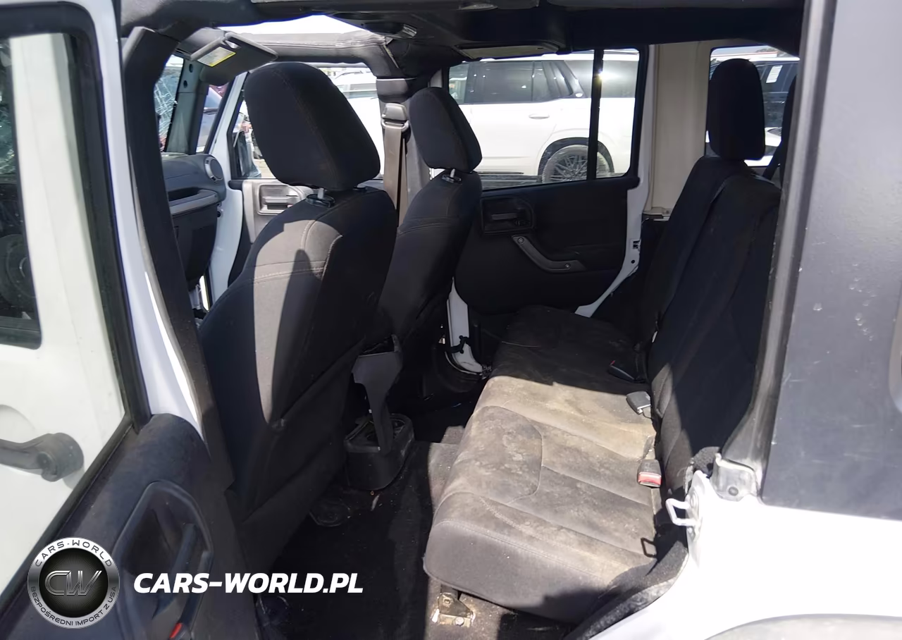 2016 Jeep Wrangler Unlimited Sport VIN:1C4BJWDGXGL187319 - 8