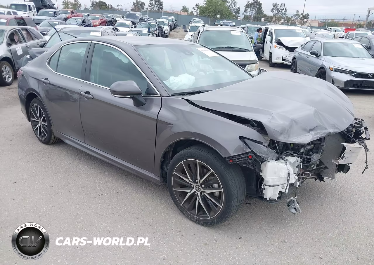 2023 Toyota Camry Se