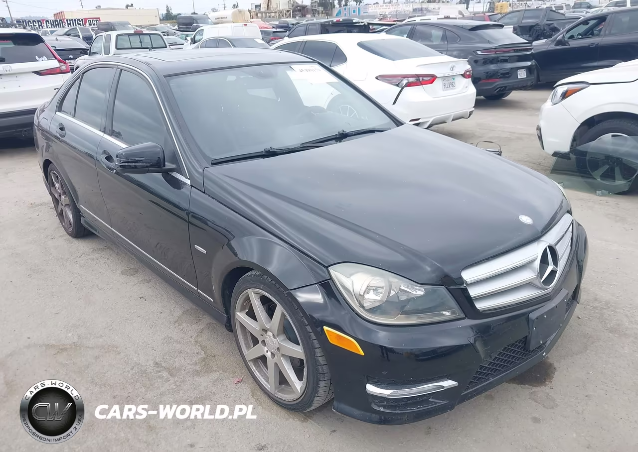 2012 Mercedes-Benz C 250 Luxury-Sport – zdjęcie 1 z 13