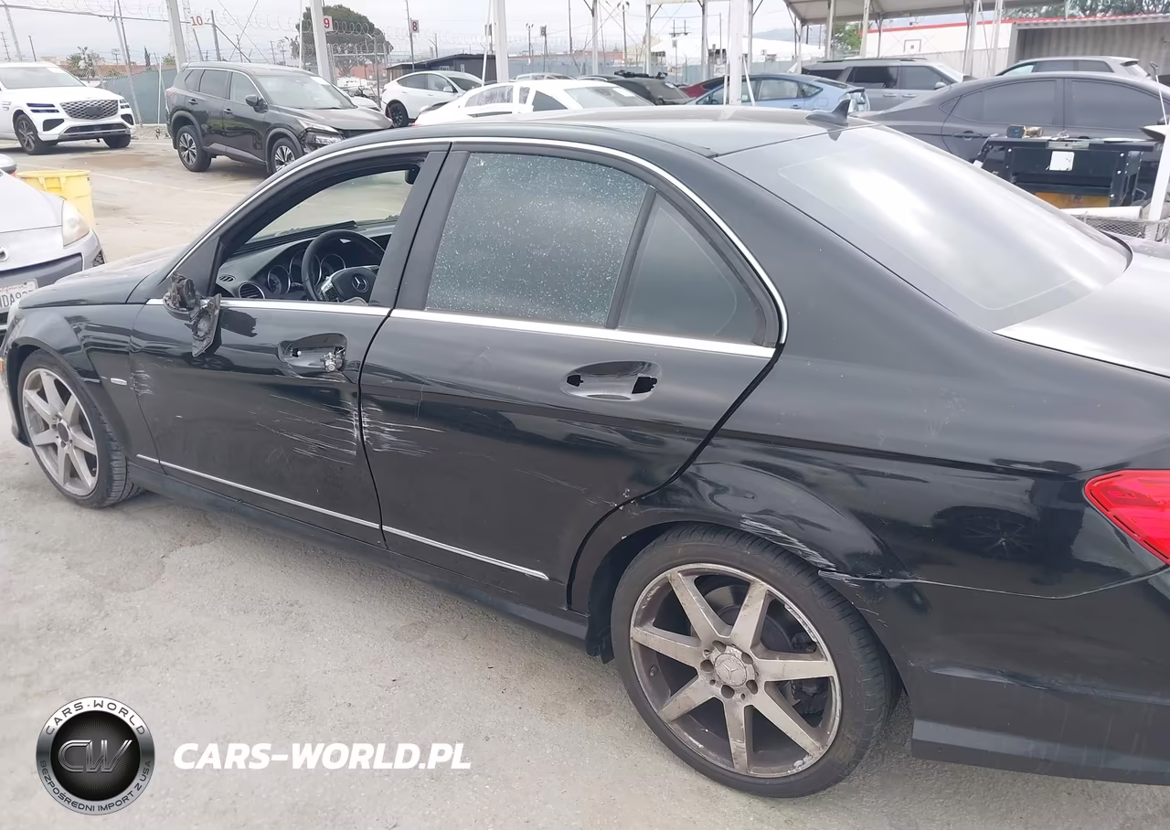 2012 Mercedes-Benz C 250 Luxury-Sport VIN:WDDGF4HB3CR205411 - 13