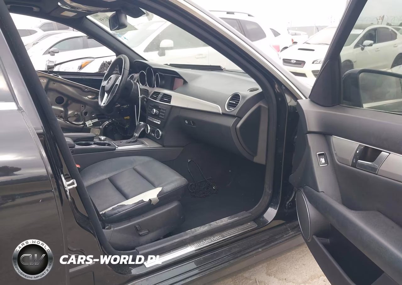 2012 Mercedes-Benz C 250 Luxury-Sport VIN:WDDGF4HB3CR205411 - 5