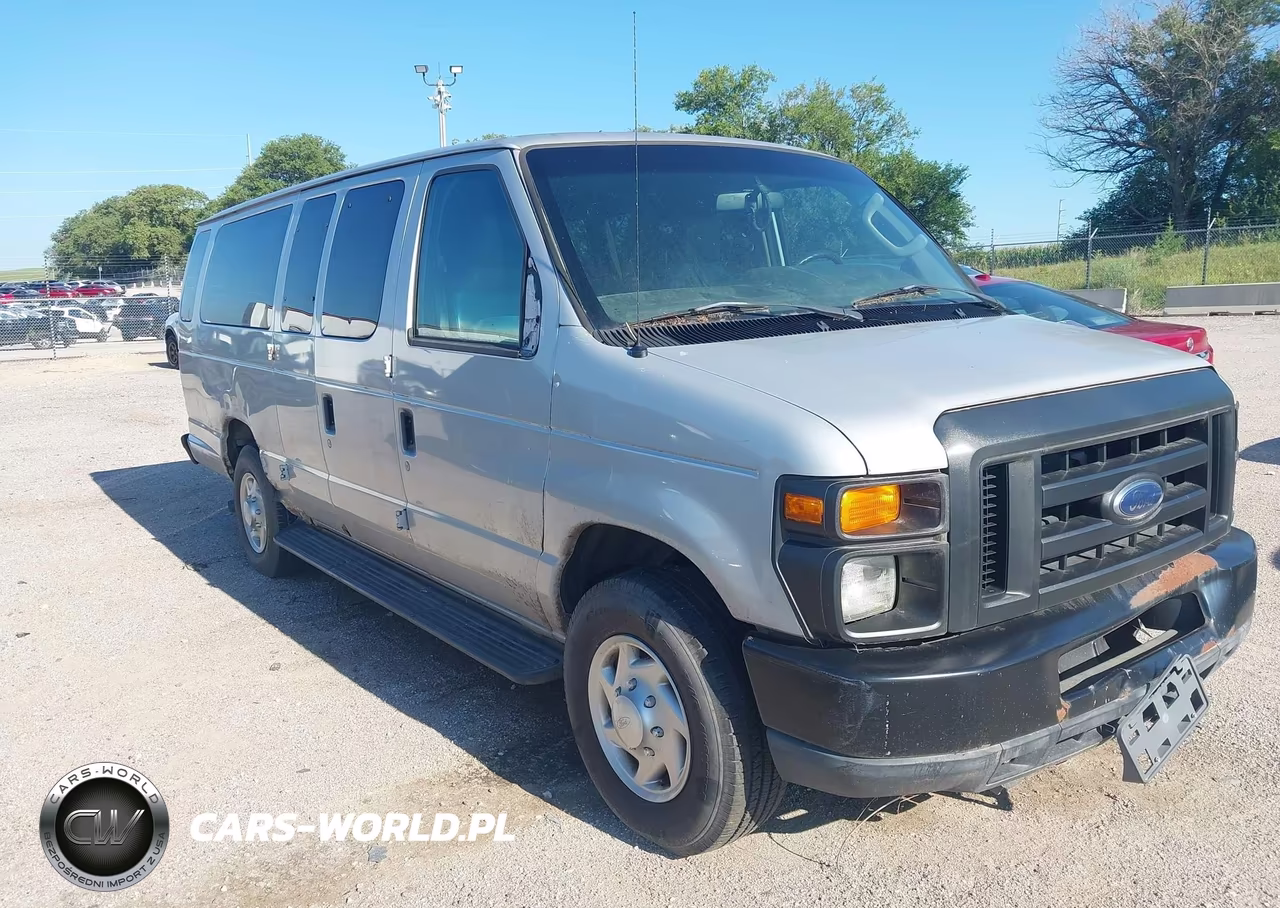 2011 Ford E-350 Super Duty Xl-Xlt