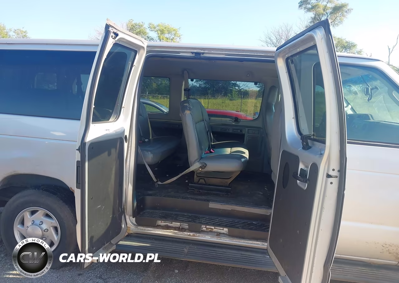 2011 Ford E-350 Super Duty Xl-Xlt VIN:1FBSS3BL7BDA36389 - 8