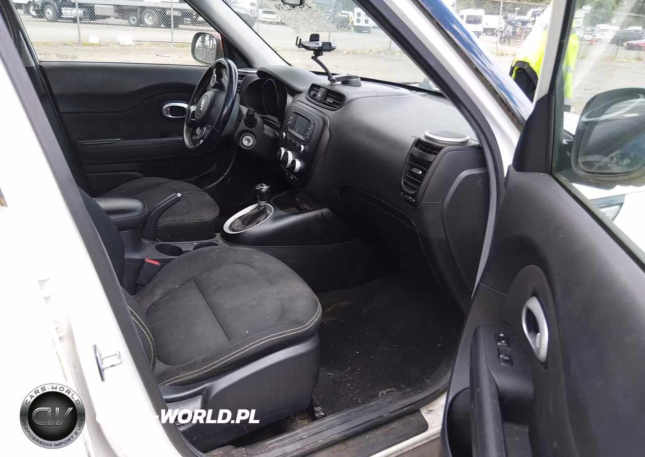 2016 Kia Soul + VIN:KNDJP3A56G7257855 - 5