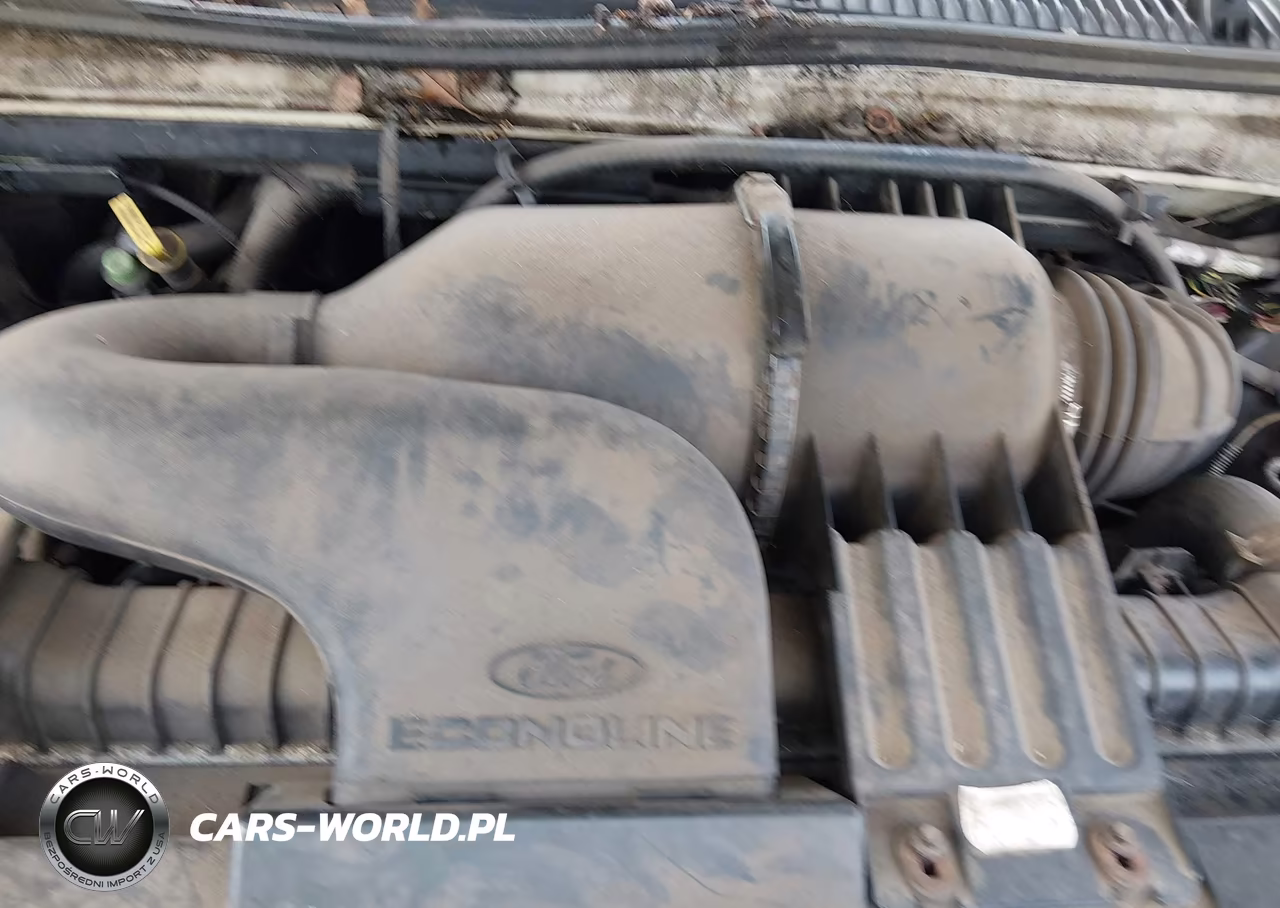 2000 Ford E-150 Xl-Xlt VIN:1FMRE11L5YHB69477 - 10