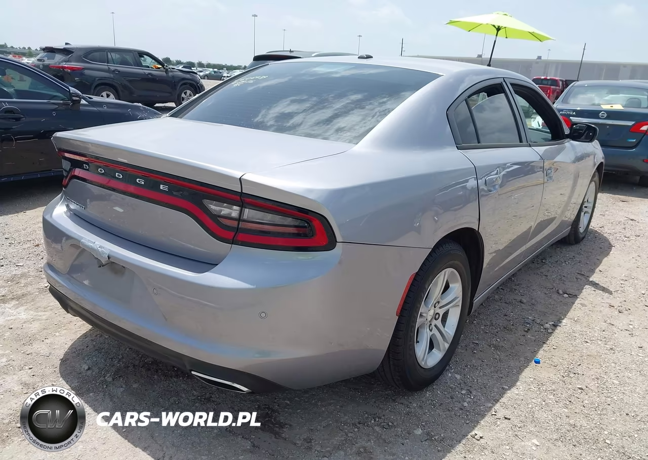 2017 Dodge Charger Se Rwd VIN:2C3CDXBG5HH608631 - 4
