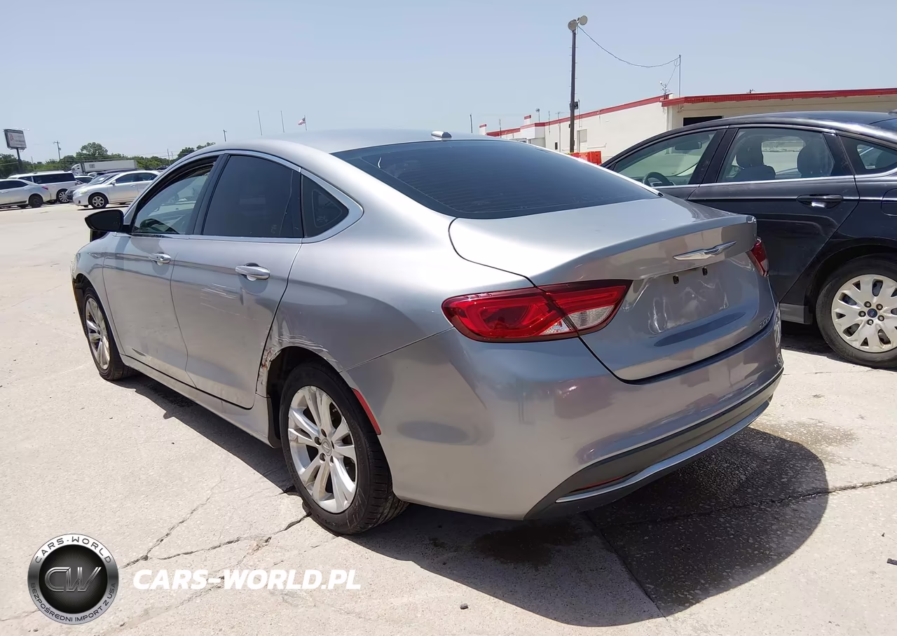 2015 Chrysler 200 Limited VIN:1C3CCCAB7FN658078 - 3
