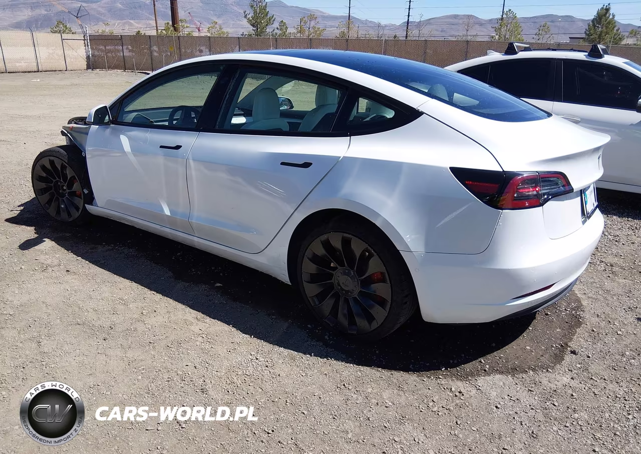 2022 Tesla Model 3 Performance Dual Motor All-Wheel Drive VIN:5YJ3E1EC4NF293403 - 3