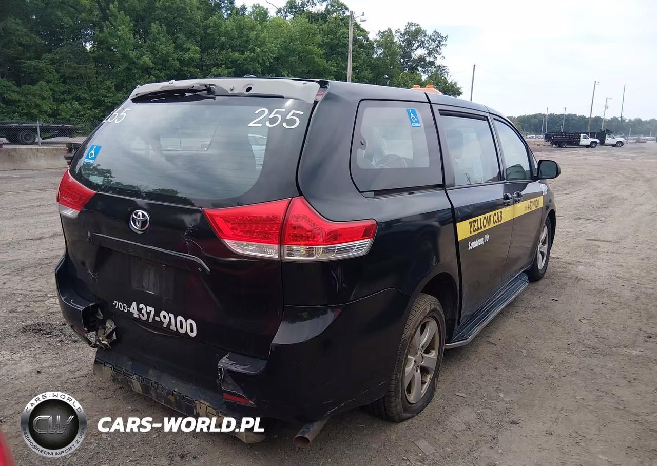 2012 Toyota Sienna Base V6 7 Passenger VIN:5TDZK3DC0CS273643 - 4
