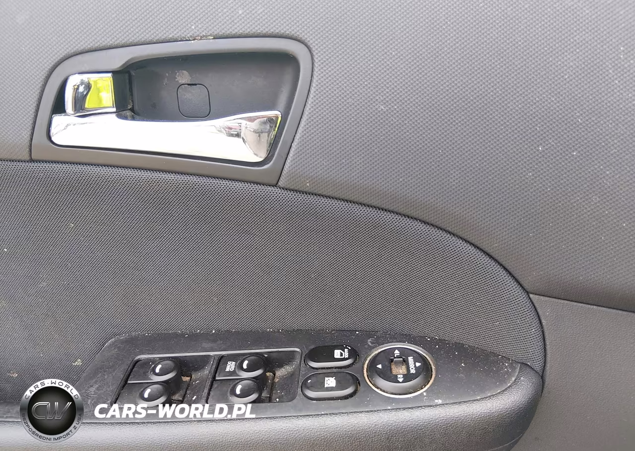 2009 Hyundai Elantra Touring VIN:KMHDC86E89U038474 - 15
