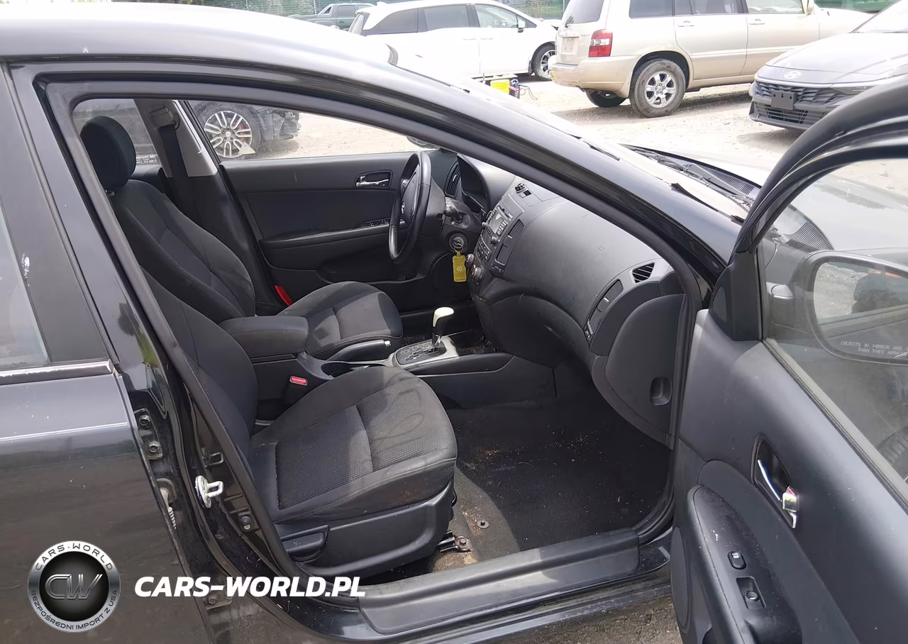 2009 Hyundai Elantra Touring VIN:KMHDC86E89U038474 - 5