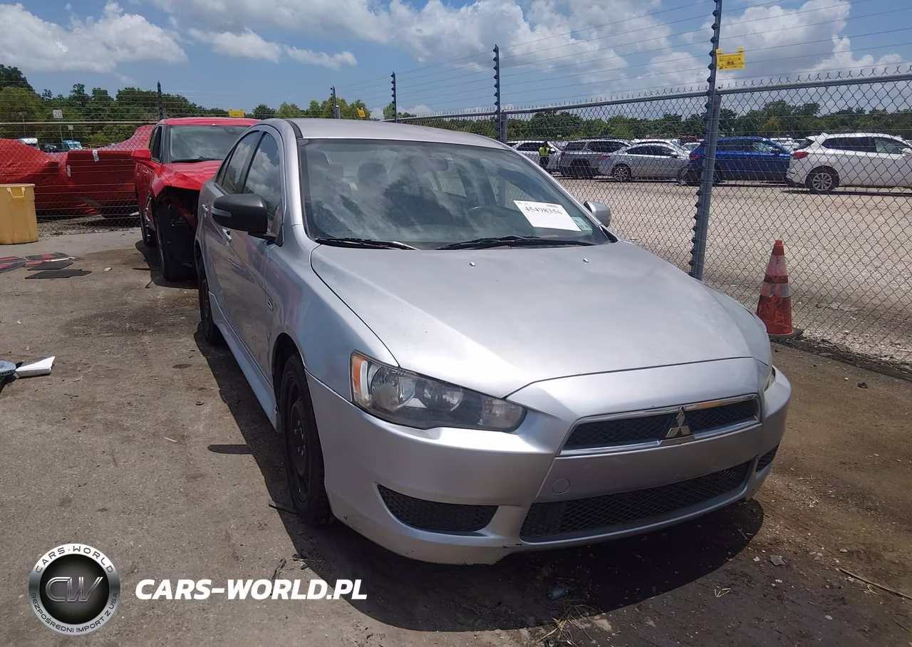 2015 Mitsubishi Lancer Es – zdjęcie 1 z 12