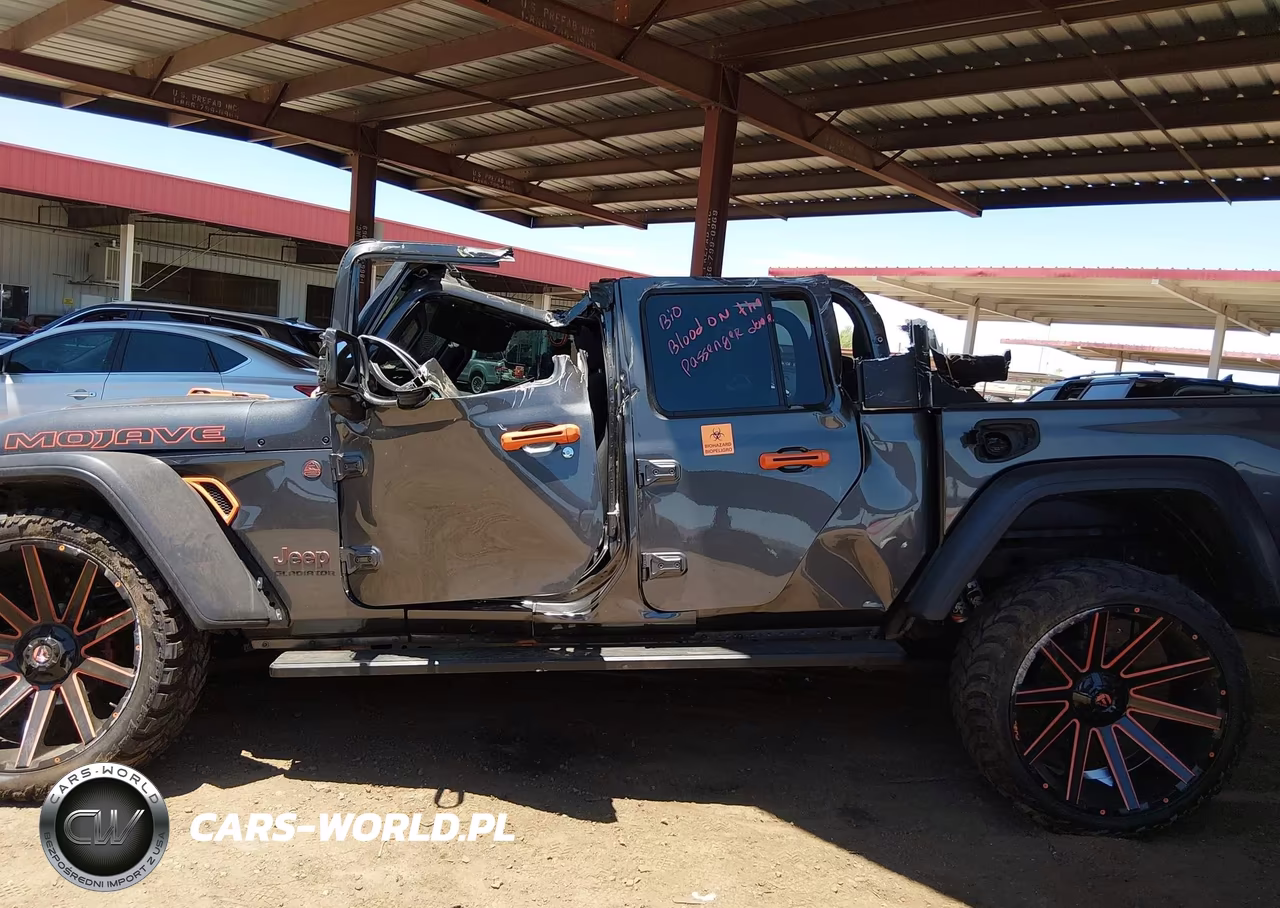 2020 Jeep Gladiator Mojave 4X4 VIN:1C6JJTEG9LL210678 - 13