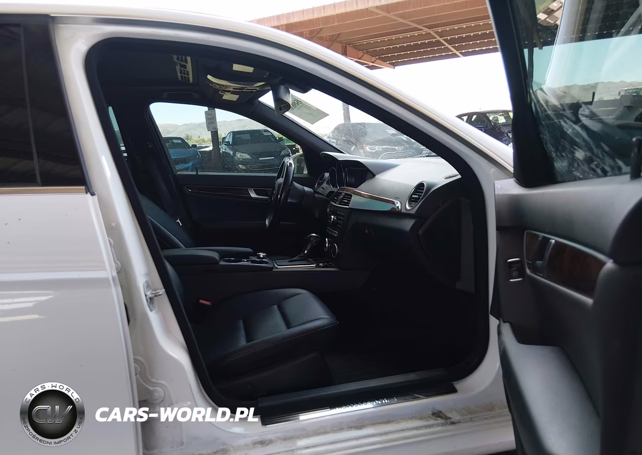 2014 Mercedes-Benz C 250 Sport VIN:WDDGF4HB1EA962678 - 5