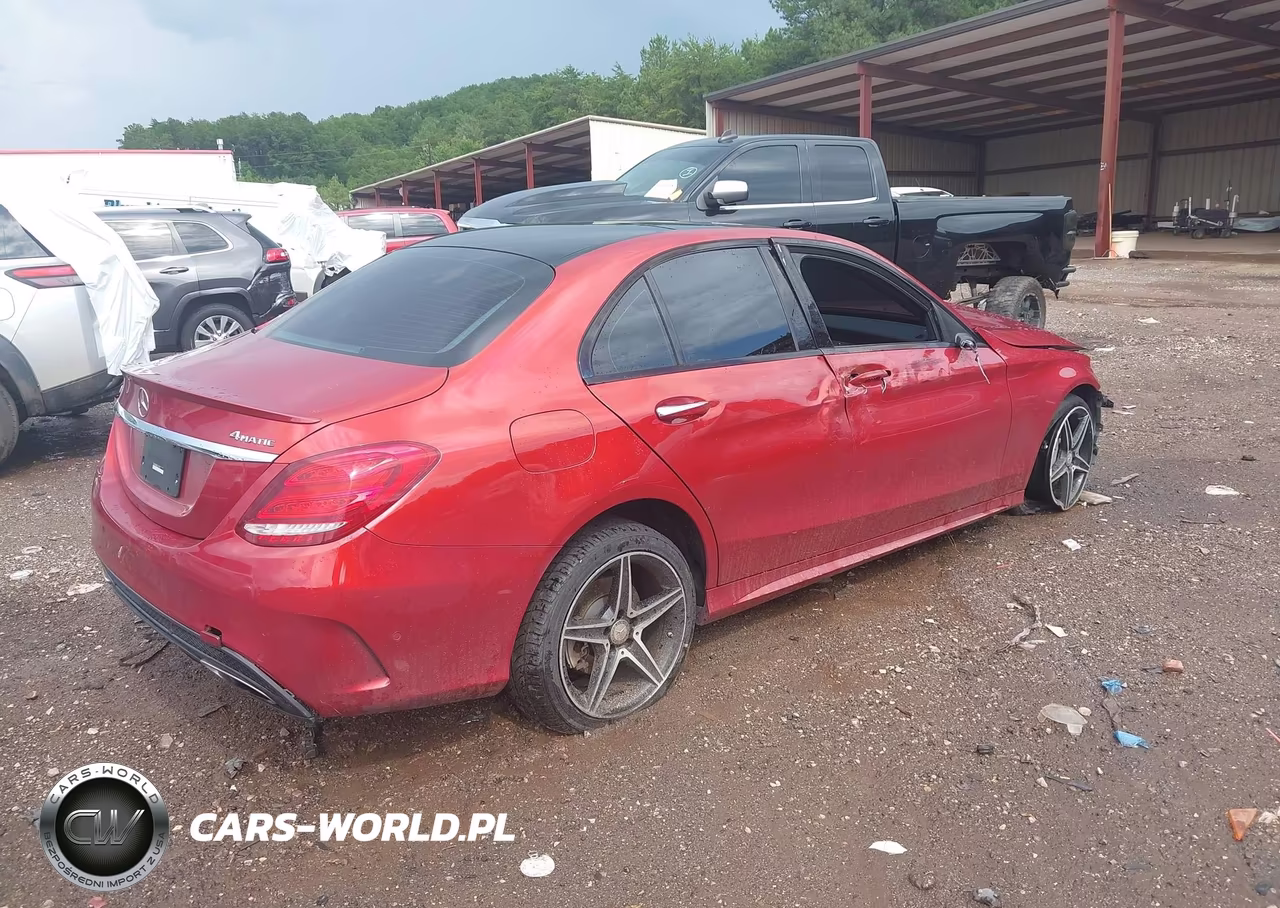2016 Mercedes-Benz C 300 Sport 4Matic VIN:55SWF4KBXGU101572 - 4