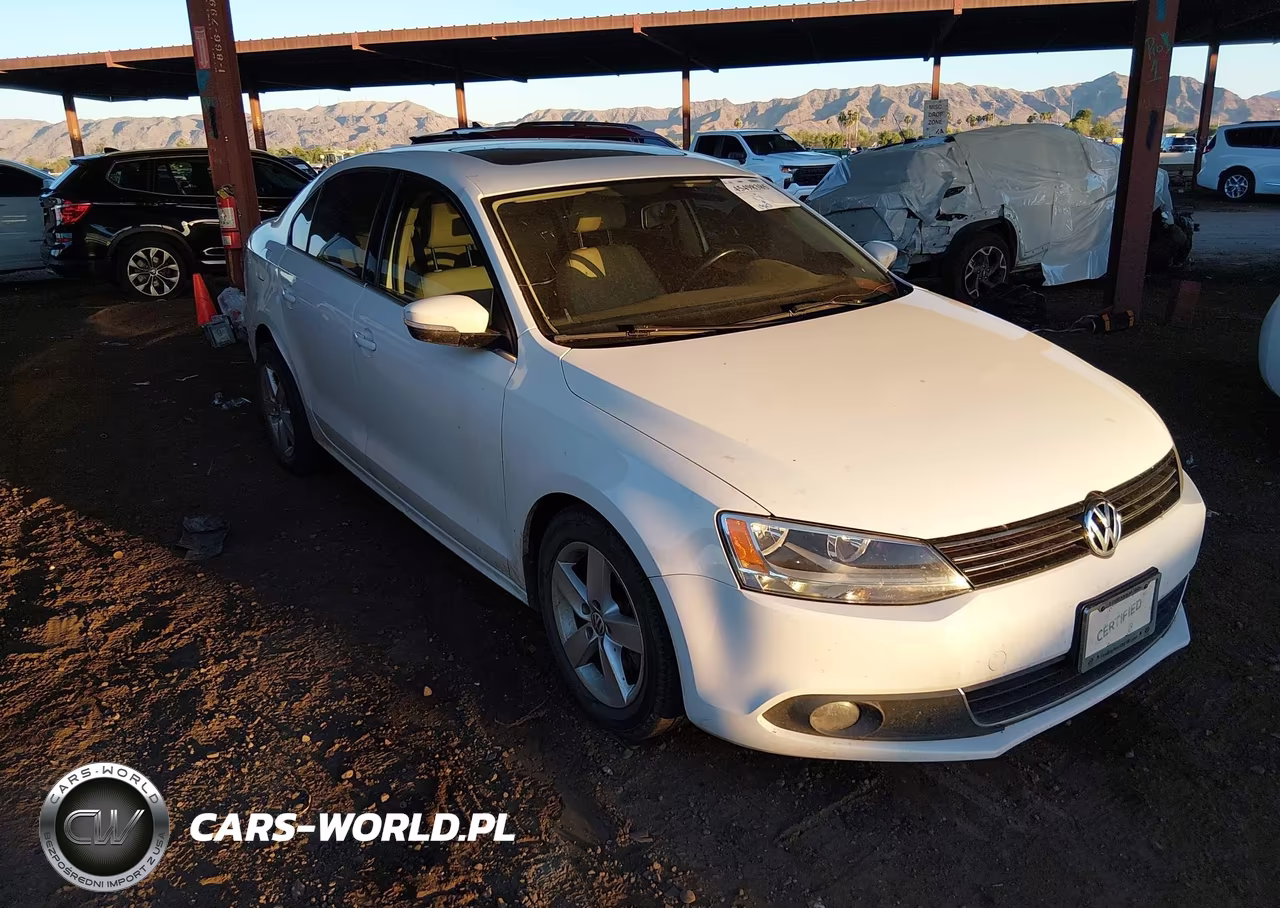 2012 Volkswagen Jetta 2.0L Tdi – zdjęcie 1 z 16