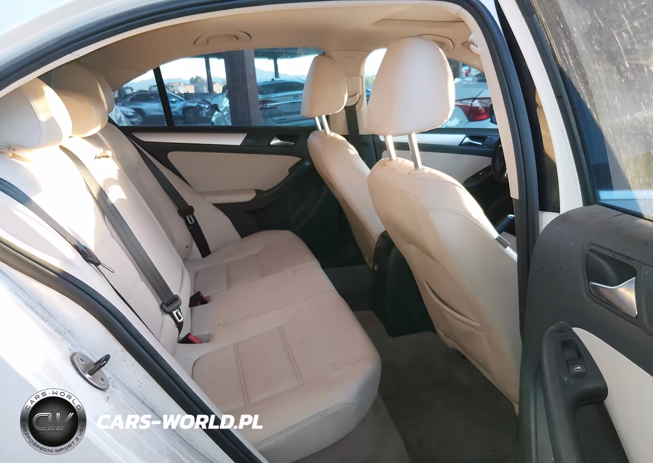 2012 Volkswagen Jetta 2.0L Tdi VIN:3VWLL7AJ9CM369877 - 8