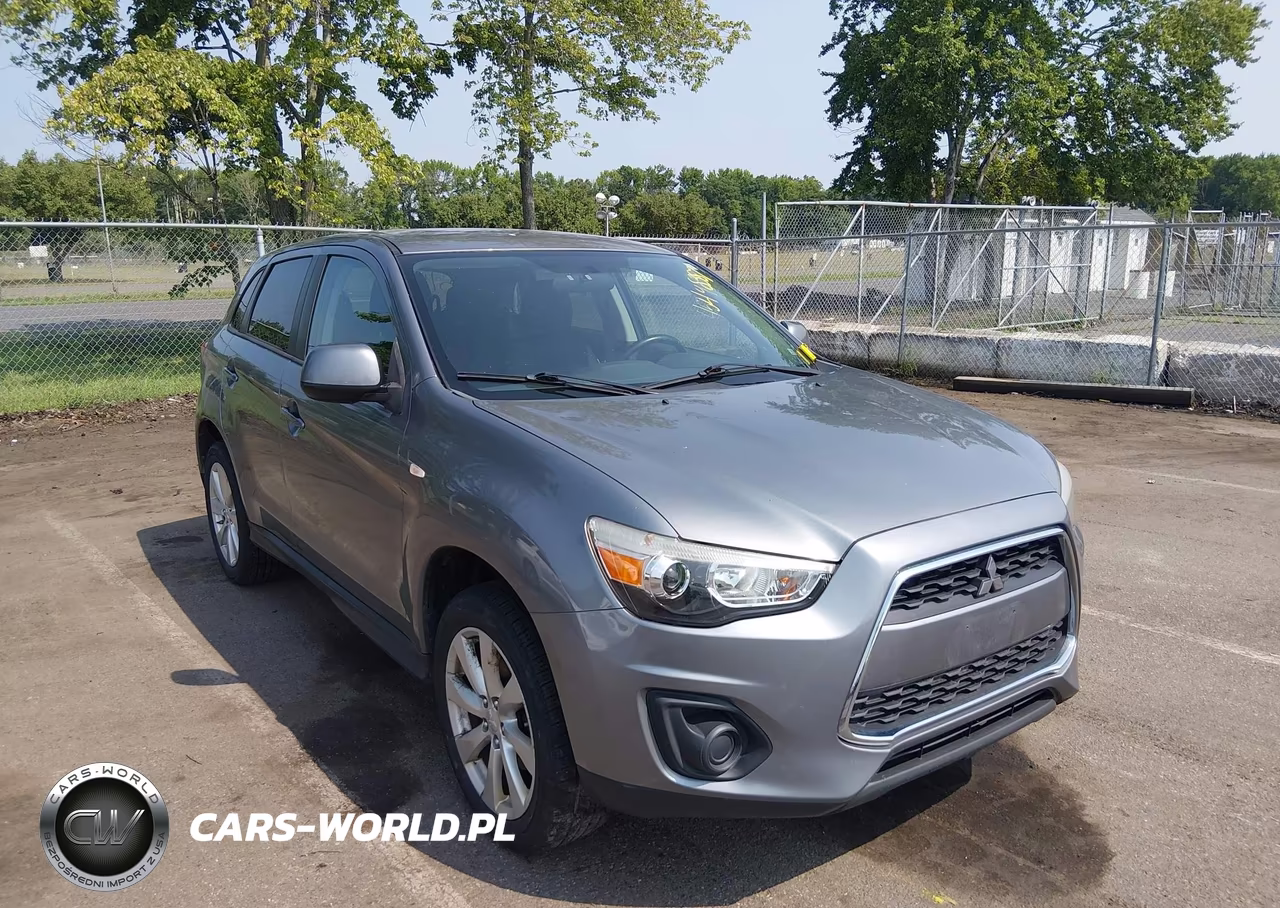 2015 Mitsubishi Outlander Sport Es – zdjęcie 1 z 12