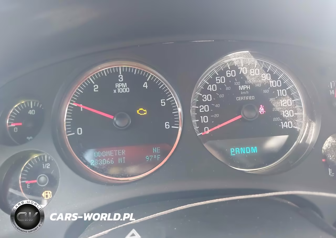 2010 Chevrolet Tahoe Ls VIN:1GNMCAE0XAR182494 - 7