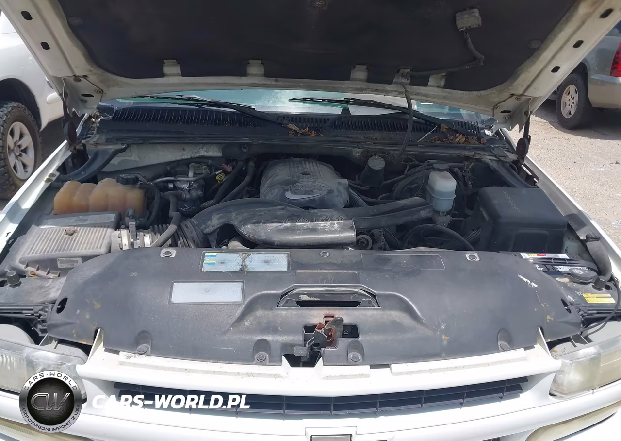 2002 Chevrolet Tahoe Z71 VIN:1GNEK13Z82R154493 - 10