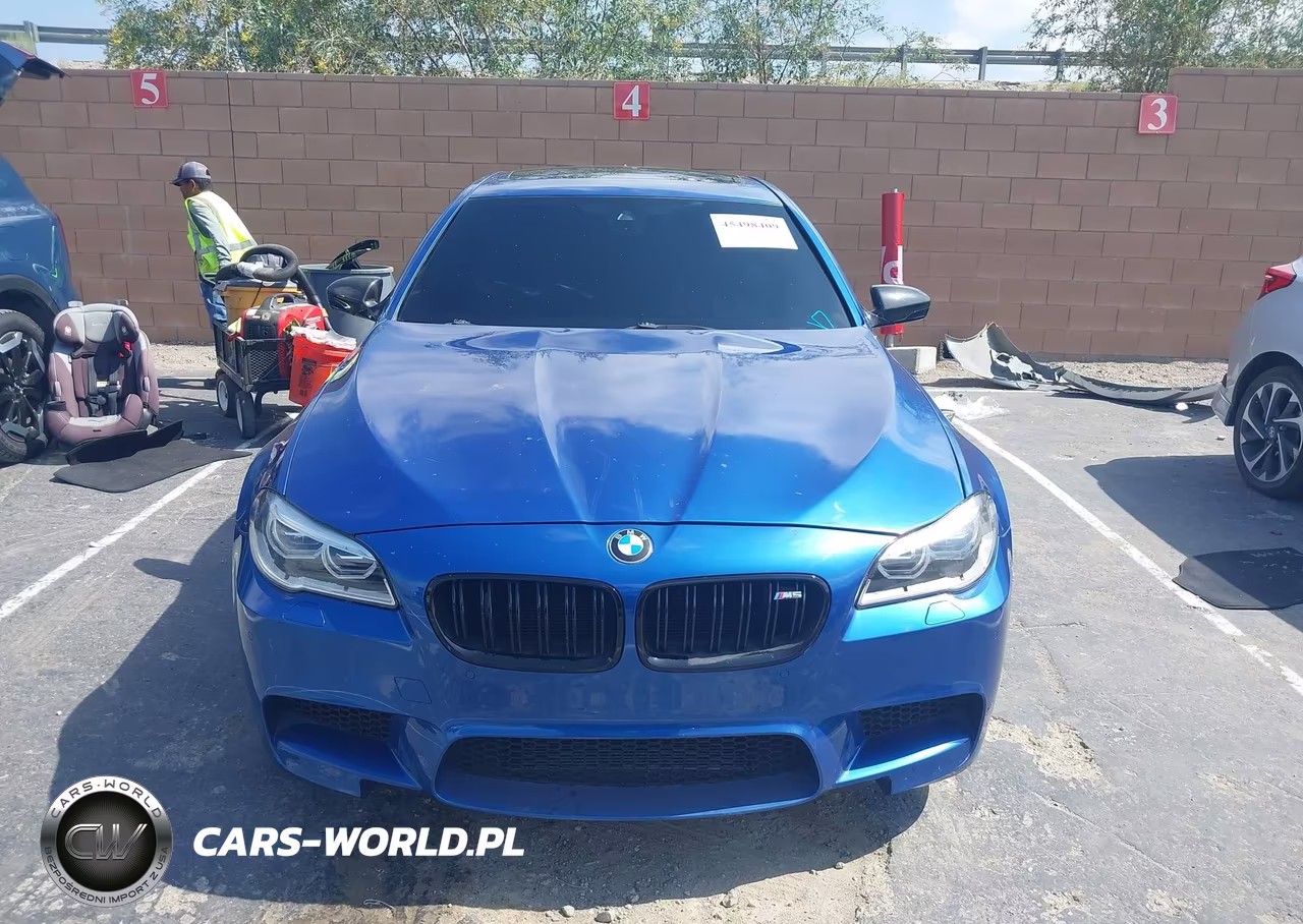 2015 BMW M5 VIN:WBSFV9C54FD594657 - 13