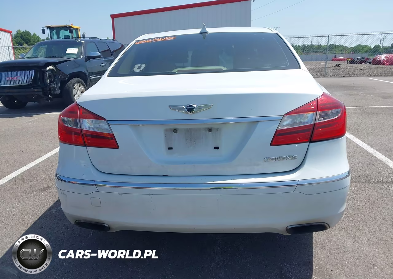 2014 Hyundai Genesis 3.8 VIN:KMHGC4DD9EU259351 - 16