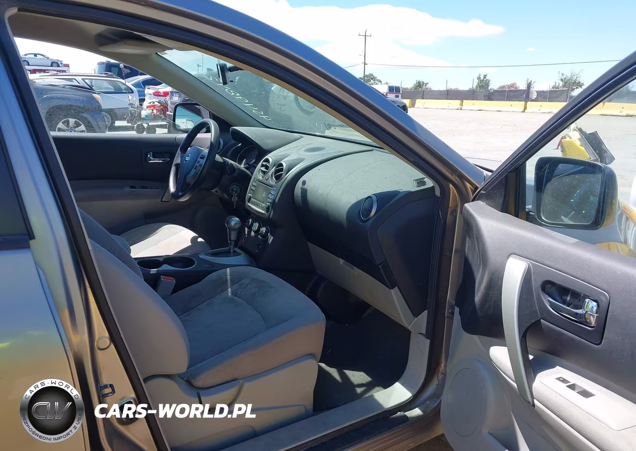 2012 Nissan Rogue S VIN:JN8AS5MVXCW705802 - 5