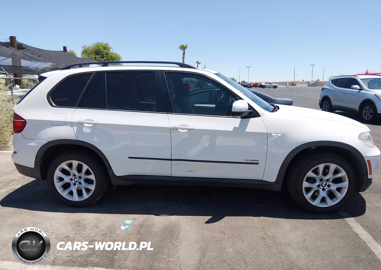 2013 BMW X5 VIN:5UXZV4C5XD0E06561 - 13