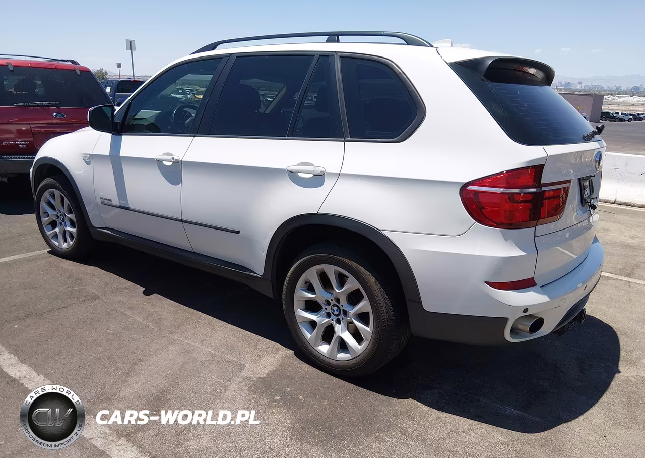 2013 BMW X5 VIN:5UXZV4C5XD0E06561 - 3