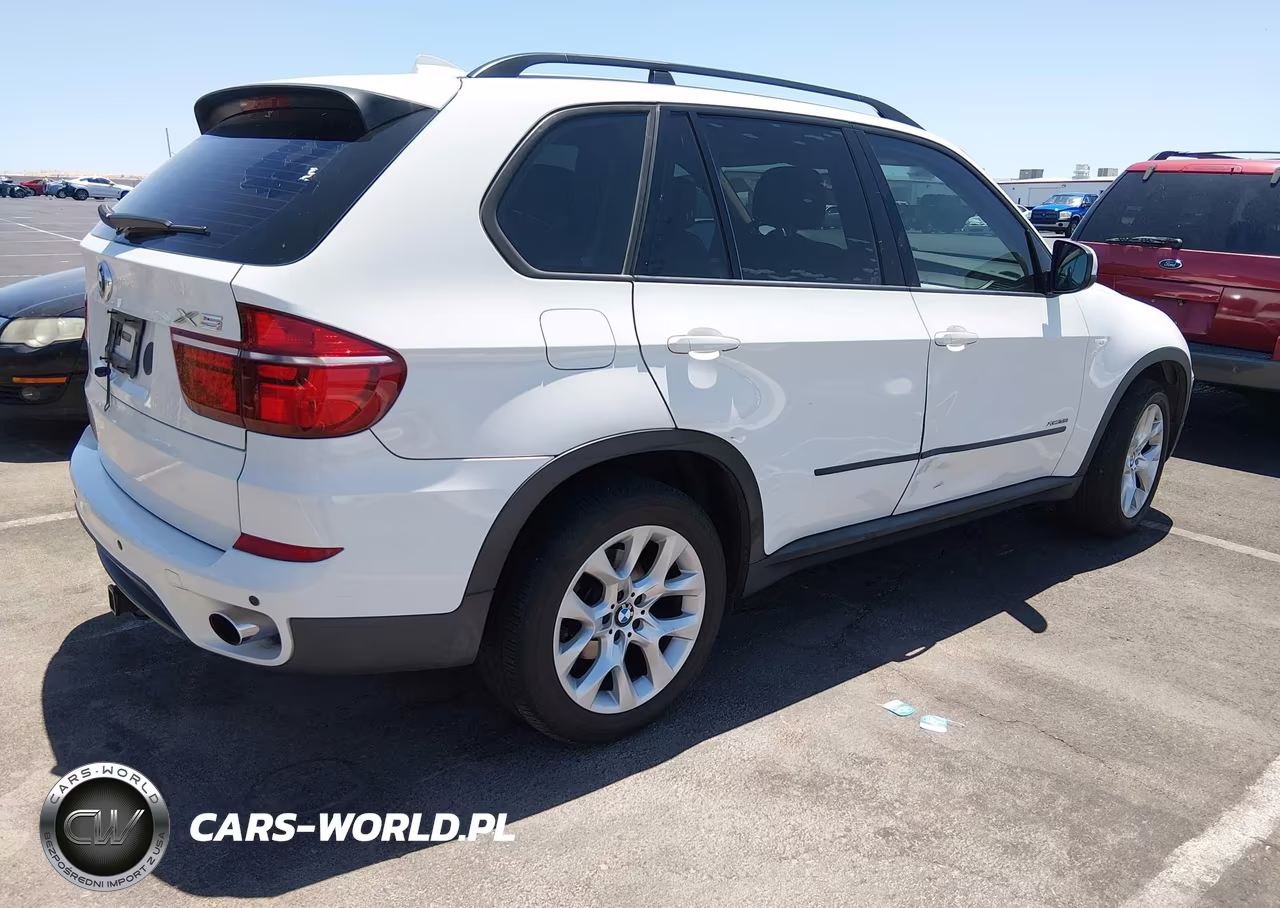 2013 BMW X5 VIN:5UXZV4C5XD0E06561 - 4