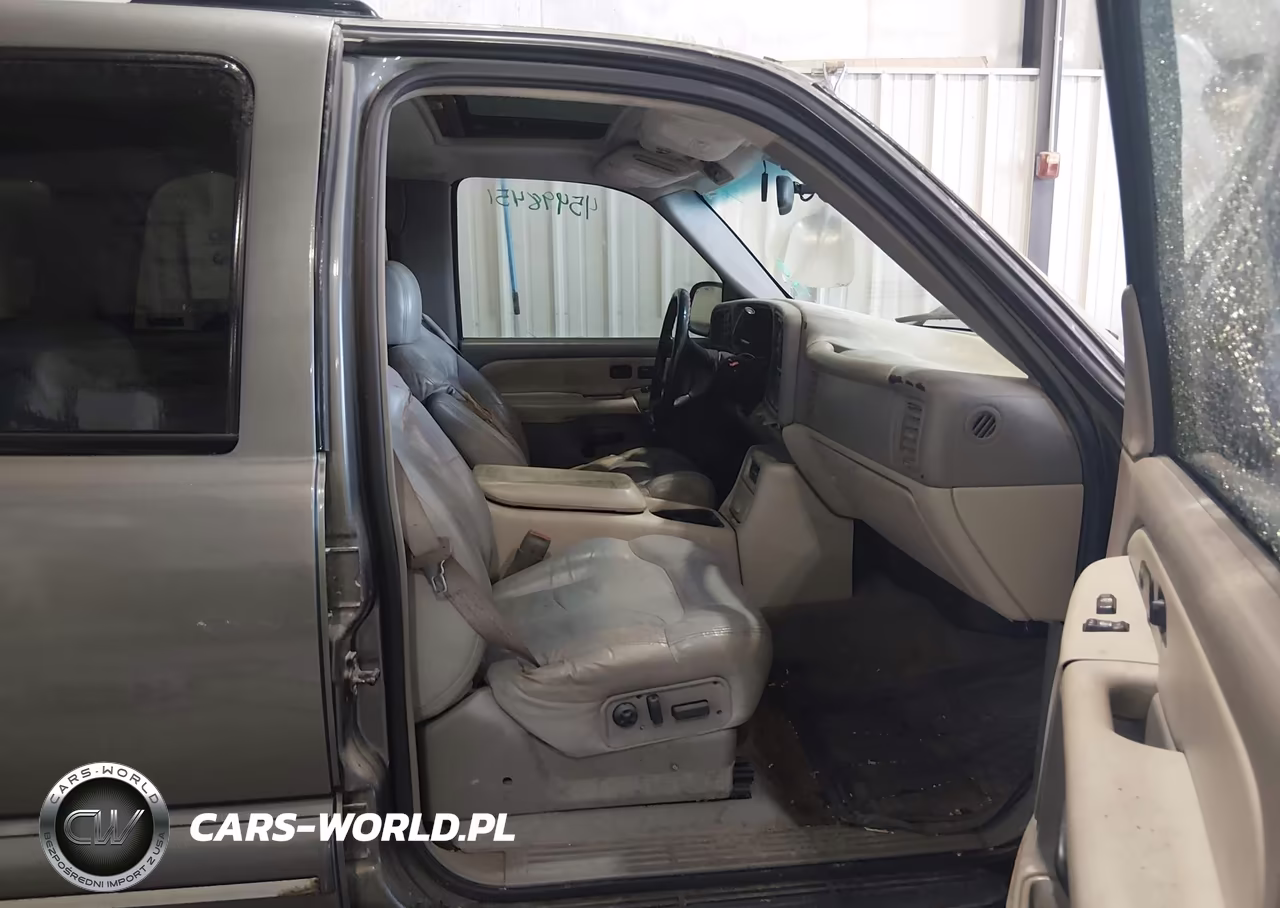 2000 Chevrolet Tahoe All New Lt VIN:1GNEK13T8YJ100369 - 5