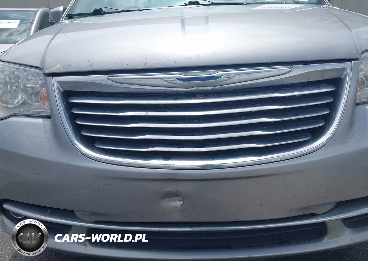 2016 Chrysler Town & Country Touring VIN:2C4RC1BG9GR156567 - 6