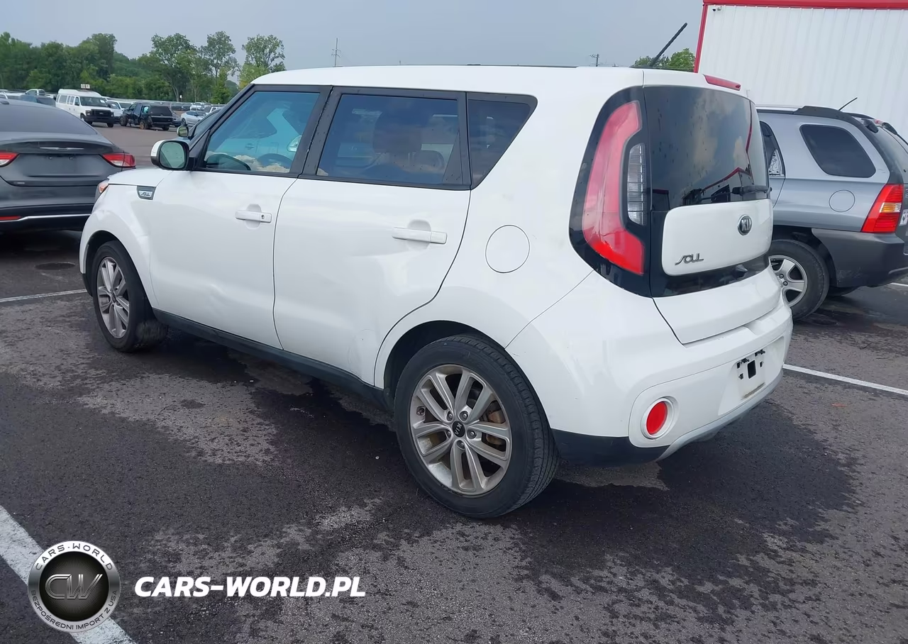 2017 Kia Soul + VIN:KNDJP3A57H7443020 - 3