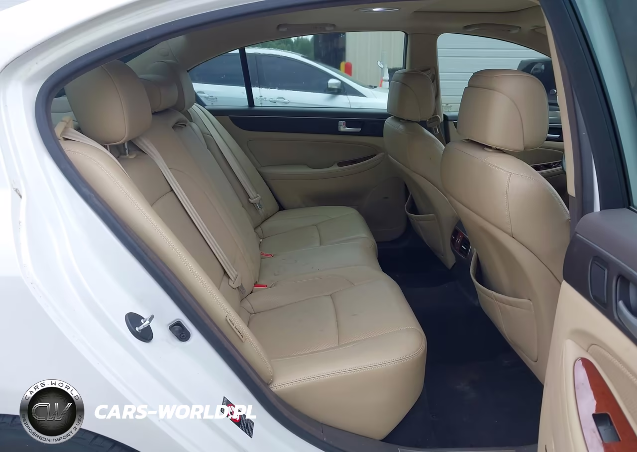 2013 Hyundai Genesis 3.8 VIN:KMHGC4DD2DU228036 - 8