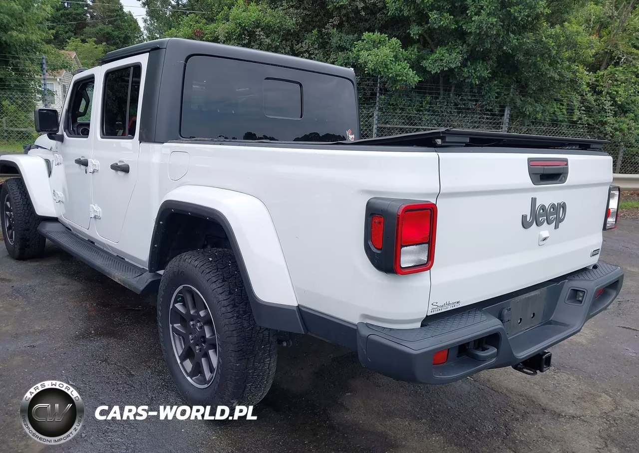2022 Jeep Gladiator Overland 4X4 VIN:1C6HJTFG9NL147775 - 3