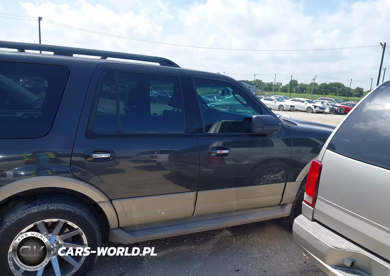 2007 Ford Expedition Eddie Bauer VIN:1FMFU18557LA58114 - 13