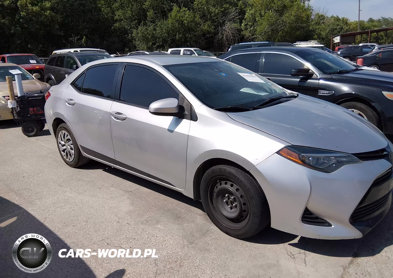 2019 Toyota Corolla Le VIN:2T1BURHE3KC210568 - 13