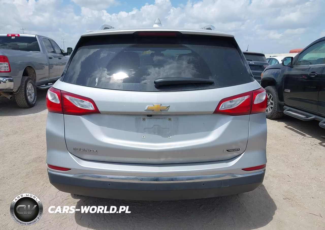 2018 Chevrolet Equinox Premier VIN:2GNAXMEVXJ6324102 - 16