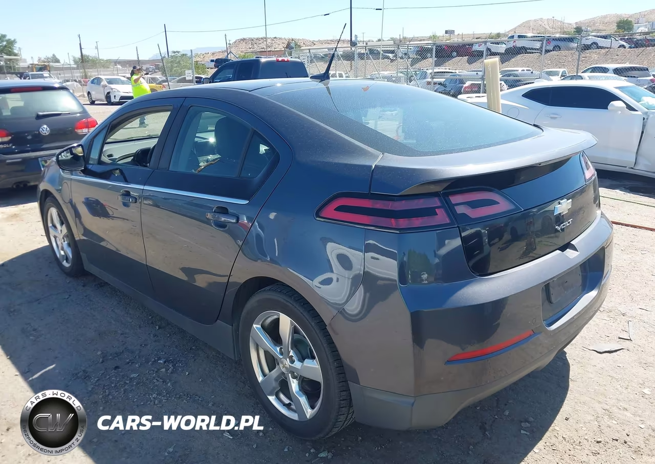2011 Chevrolet Volt VIN:1G1RD6E45BU101078 - 3