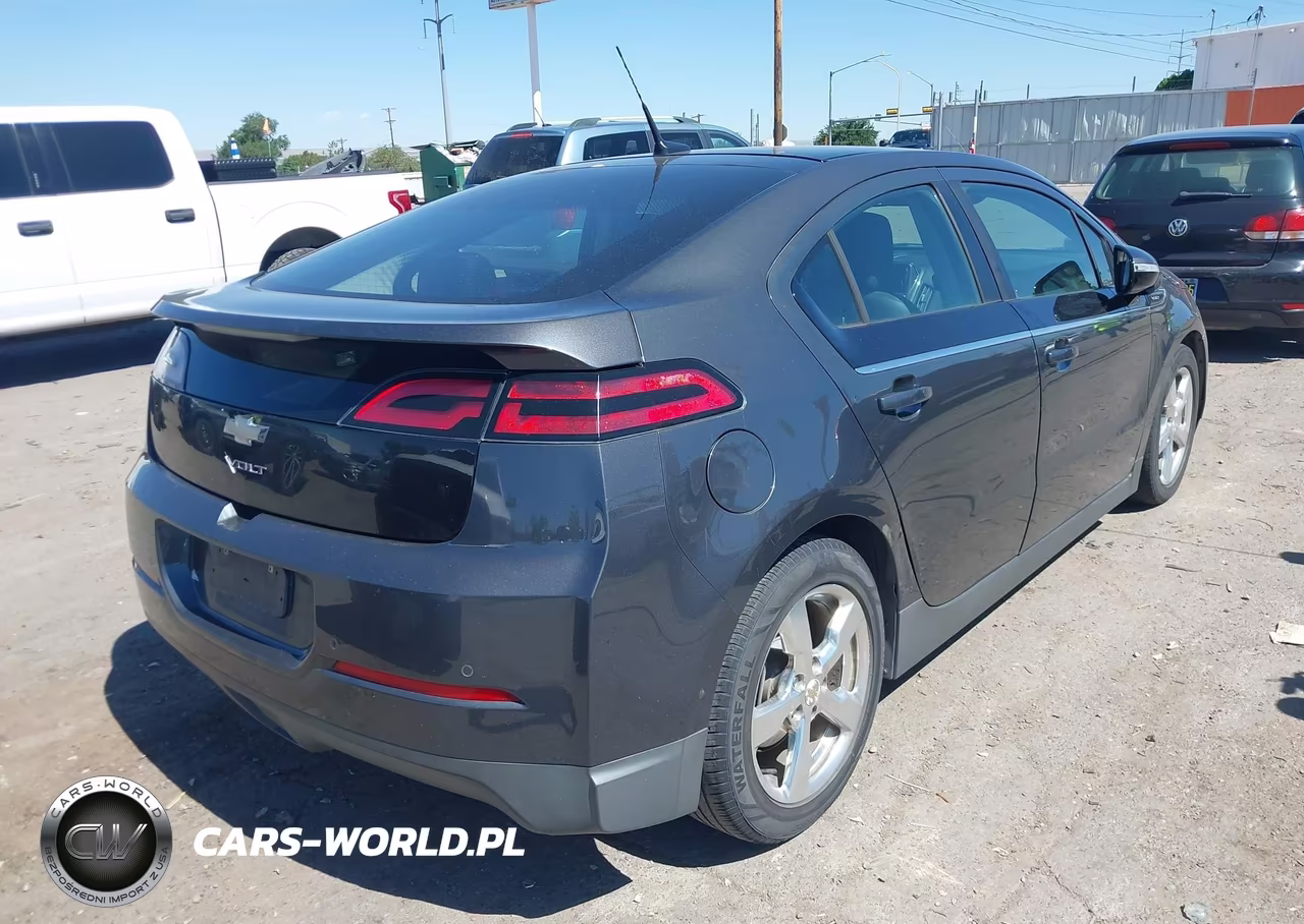 2011 Chevrolet Volt VIN:1G1RD6E45BU101078 - 4